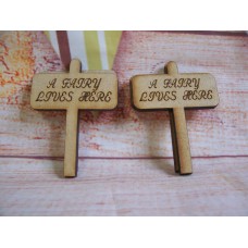 Mini Fairy Door Plaques Fairy lives here x 5